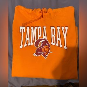 NWT Tampa Bay Buccaneers Fanatics hoodie